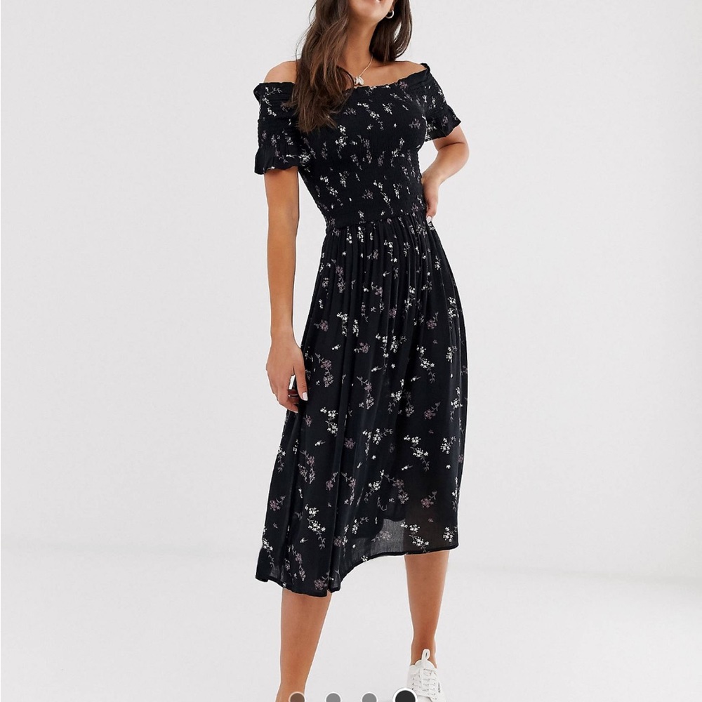 Off the shoulder floral dress